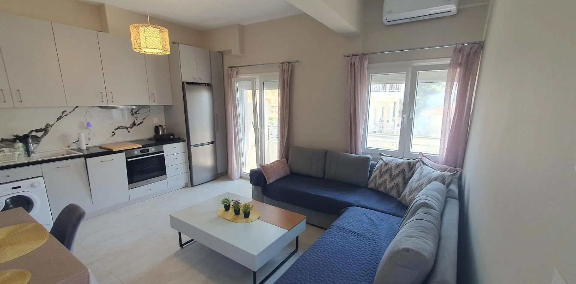 New, Nice Apartment, 50M From Sea And From Center At Nea Irakleia 0*, Nea Iraklia